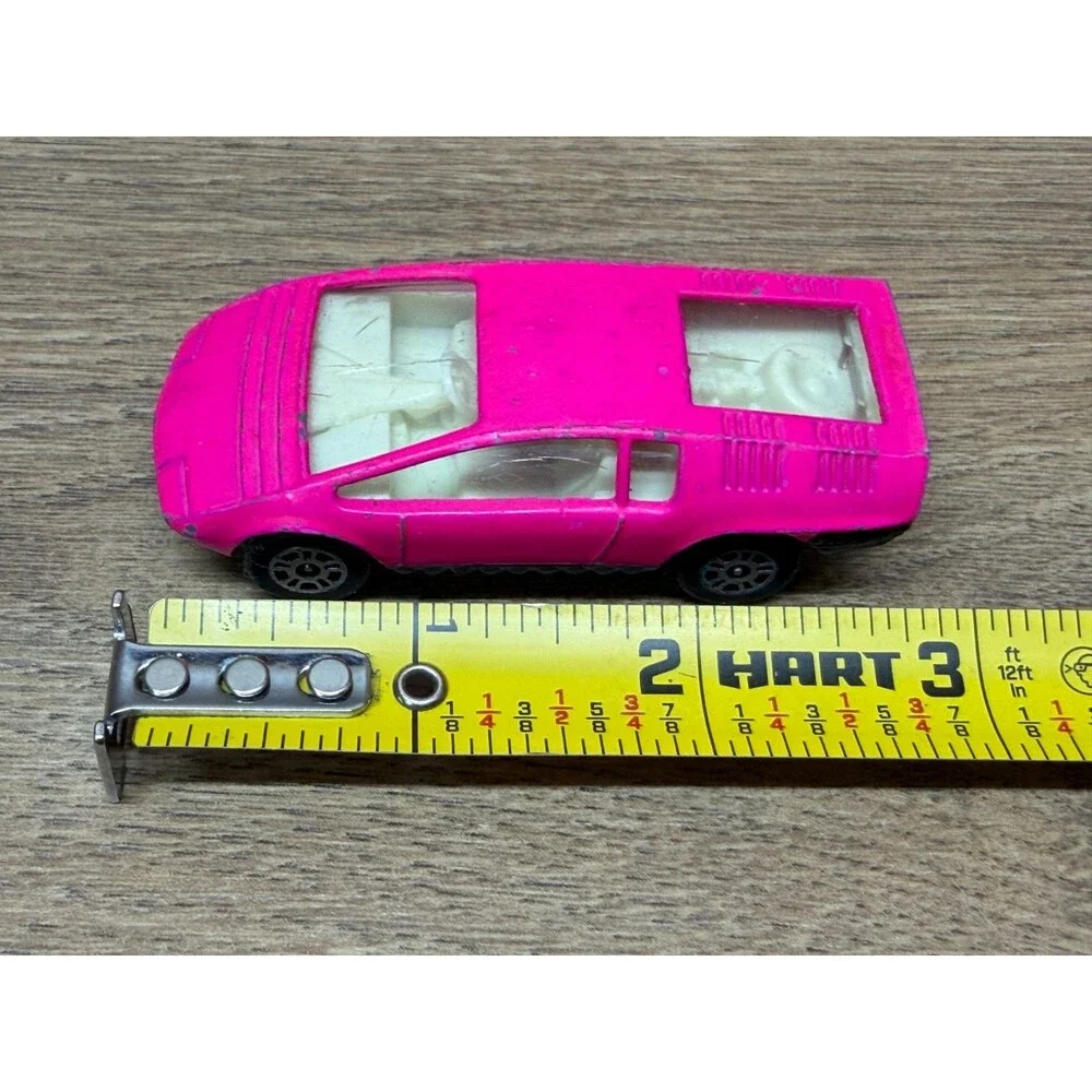 Corgi Juniors Whizzwheels Pink Bizzarrini Manta 1:64 Diecast Race Car - Vintage